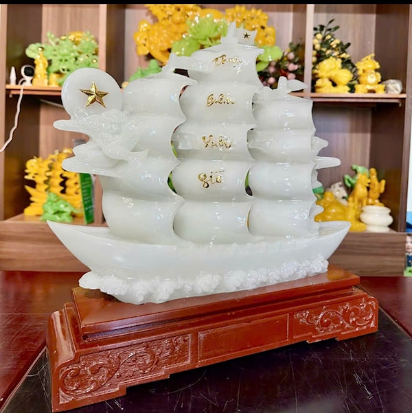 THUẬN BUỒM HẢI ÂU TO